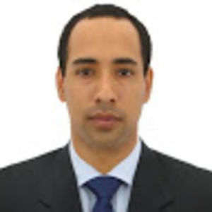 Meet your Posher, Adolfo l.